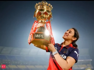 🏏 RCB Have ₹1.15 Crore and 5 Slots to Fill! Who Makes the Cut at the WPL 2027 Auction? 🔥