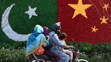 Fresh Produce, Fast Pass! Pakistan and China Sign Deal to Speed Up Cross-Border Trade 🌏