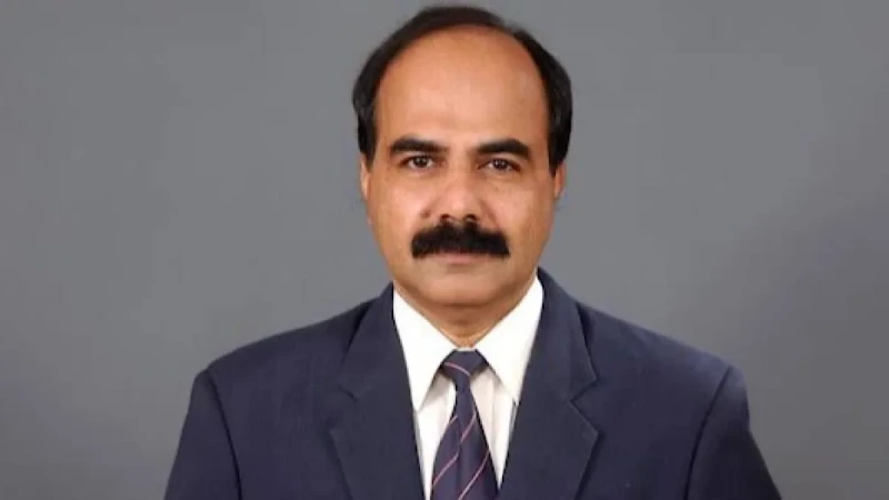 Foreign forces converting our youth into cockroaches, says Kerala varsity VC