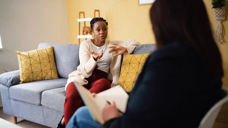 Therapist Shares a Simple Question That Can Help Spot Depression Symptoms