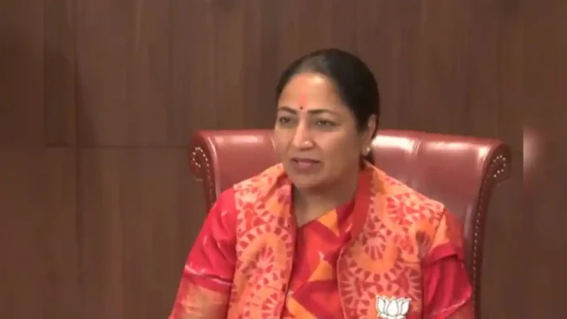 ‘Honest When You Win, Rigged When You Lose?’ Rekha Gupta Backs Election Commission Amid SIR Row