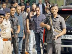 🚨 Salman Khan Spotted at Mumbai Airport Amid Heightened Security After Fresh Threat Scares