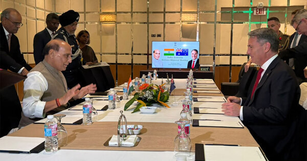 🤝 India x Australia on Defence! Rajnath Singh Meets Richard Marles, Extends Aero India 2027 Invite